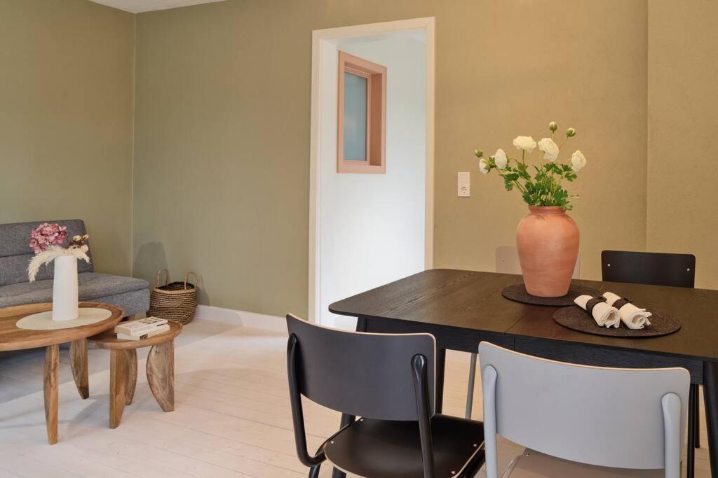 Mosel-Auszeit - Fewo Mit Sauna & Sonnenterrasse - Ideal Fuer 2 Personen 오지그 외부 사진