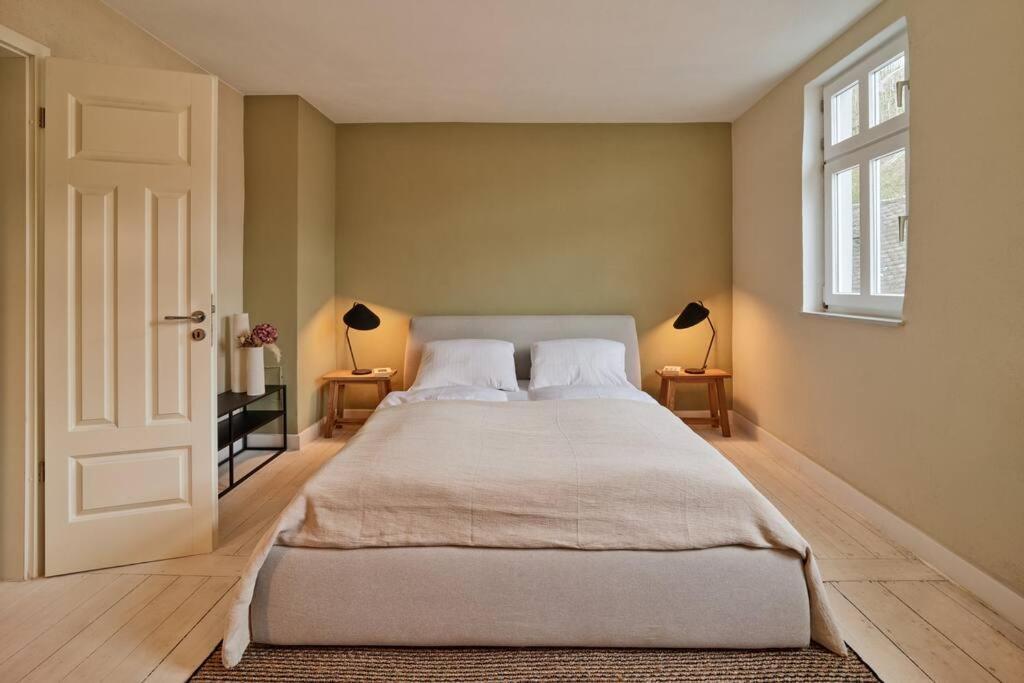 Mosel-Auszeit - Fewo Mit Sauna & Sonnenterrasse - Ideal Fuer 2 Personen 오지그 외부 사진